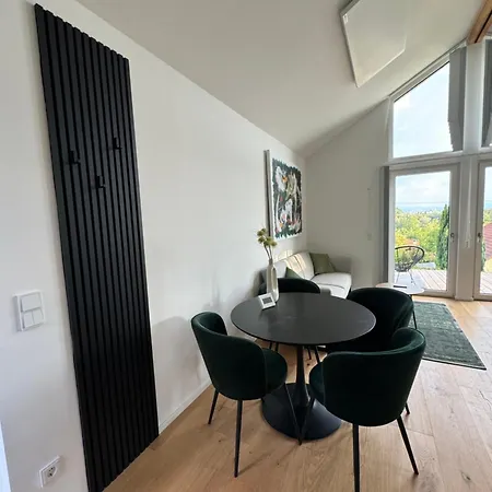 Superior Tiny Apartment Linz